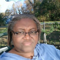 Phyllis Davis Photo 8