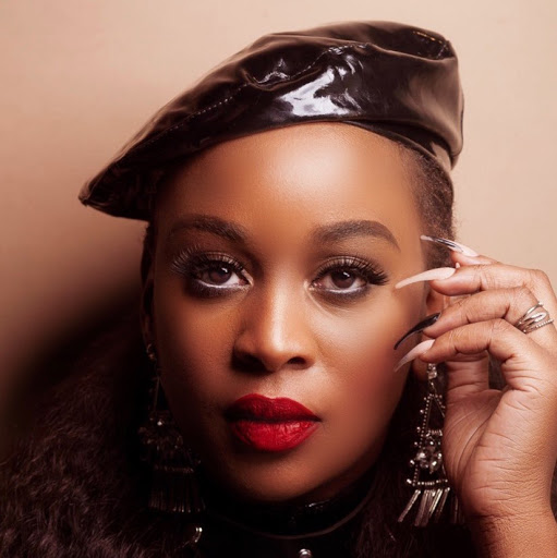 Sheena Murray Photo 14