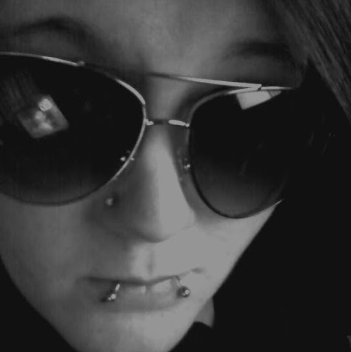 Katie Booker Photo 6