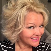 Kerri Howell Photo 15