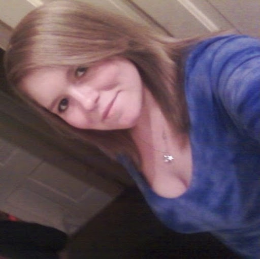 Christina Wills Photo 11