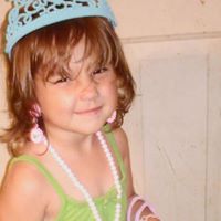 Elizabeth Gunn Photo 7