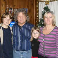 Phyllis Yates Photo 18