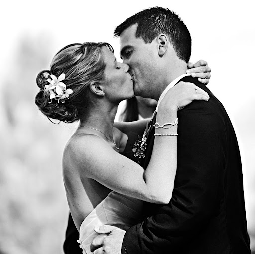 Kristin Williamson Photo 32