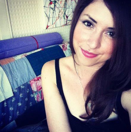 Aimee Sharp Photo 5