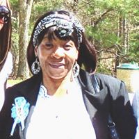 Elizabeth Jenkins Photo 39