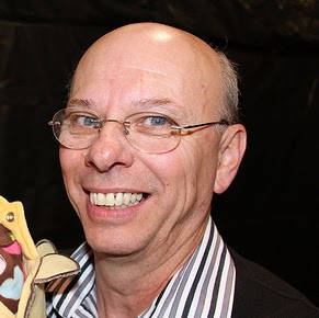 Robert Kitchen Photo 14