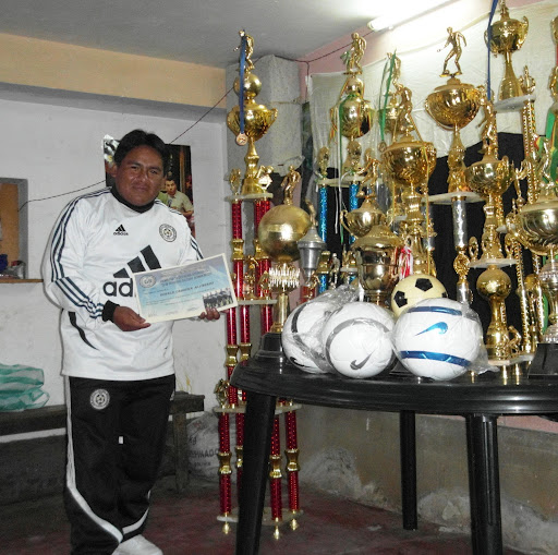 Ronald Cabrera Photo 30