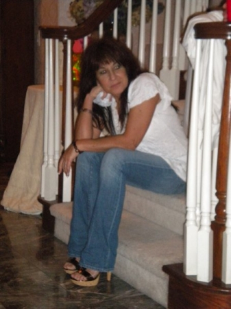 Deborah Kirk Photo 15