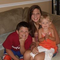 Sandy Hurst Photo 38