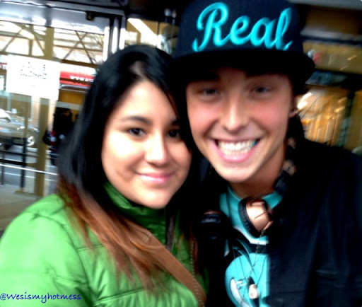 Kathy Flowers Photo 32