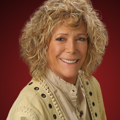 Laurie Ferguson Photo 35