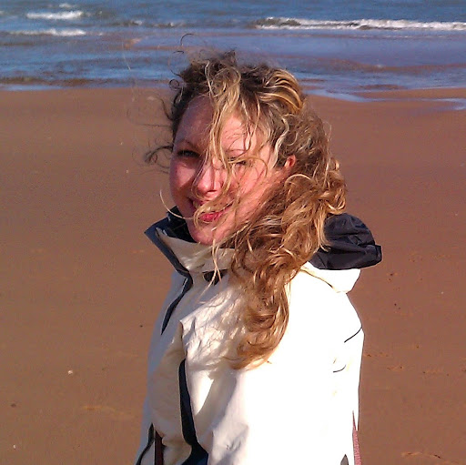 Alison Bond Photo 2