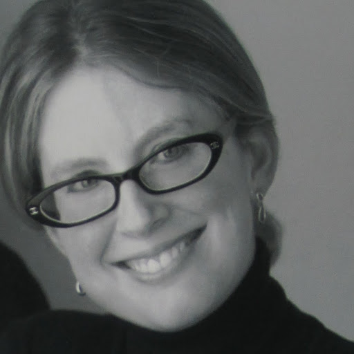 Samantha Hines Photo 17