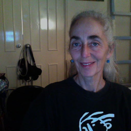 Julia Doyle Photo 18