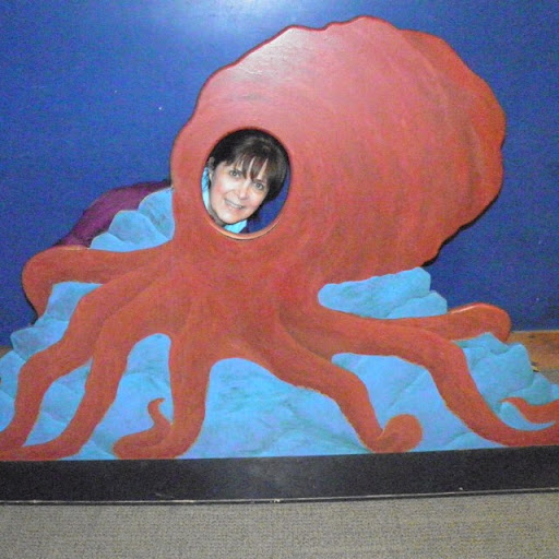 Laurie Hamilton Photo 49