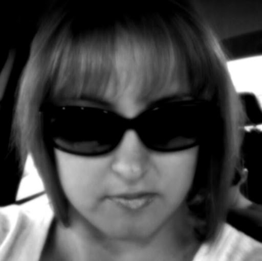 Sara Paxton Photo 30