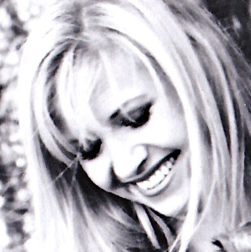 Michelle Farr Photo 10