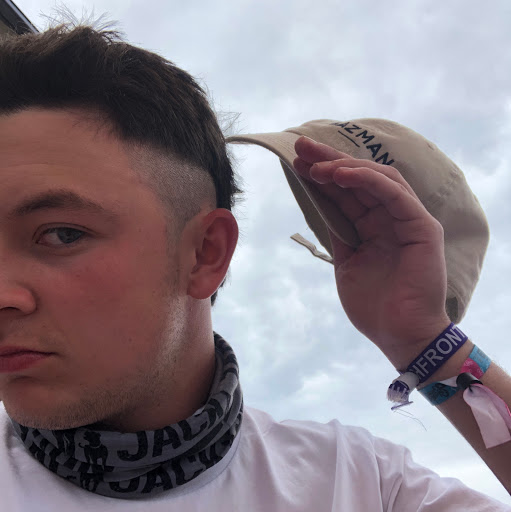 Nicolas Howe Photo 10