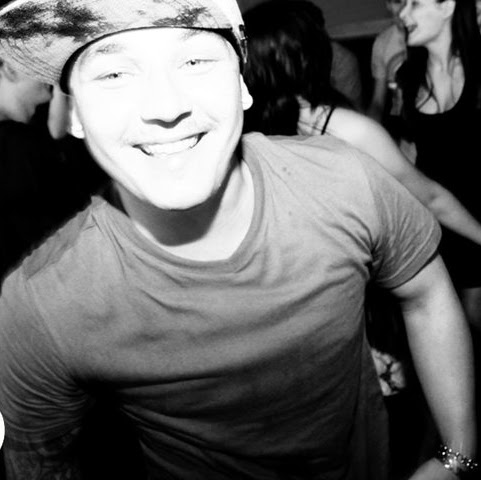 Aaron Rasmussen Photo 26