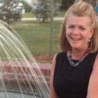 Theresa Neal Photo 32
