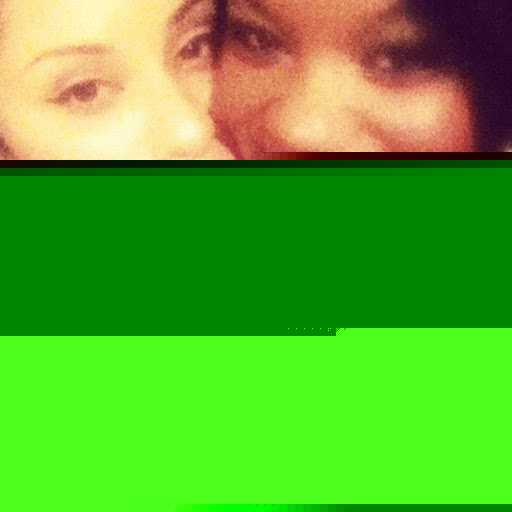 Lisa Holliday Photo 33