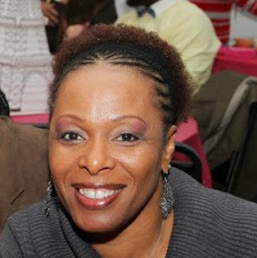 Denise Clark Photo 15
