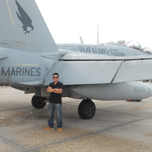 Erick Gomez Photo 30