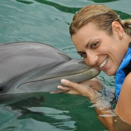 Laura Sande Photo 4