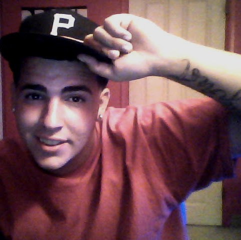 Derrick Lucas Photo 31