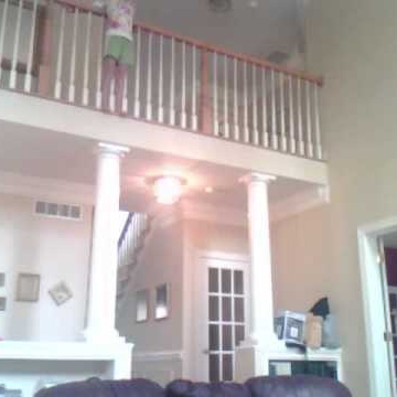 Garrett Lindsay Photo 7