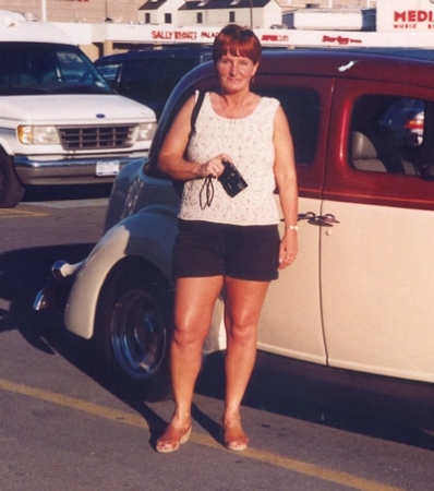 Sandra Lester Photo 28