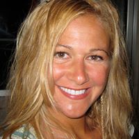 Kristin Cornell Photo 5