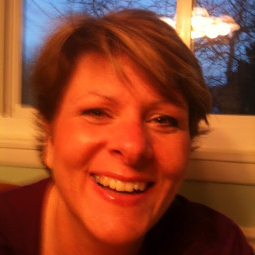 Debra Lynch Photo 21