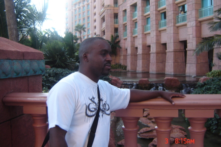 Anthony Thomas Photo 49