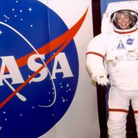 Jackie Heard Photo 6