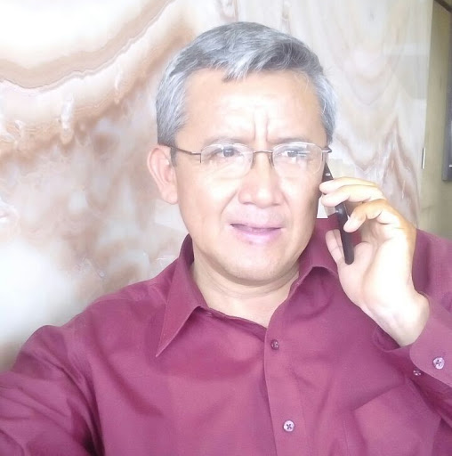 Ricardo Mendoza Photo 6