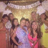 Debra Guzman Photo 15