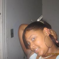 Kristin Holland Photo 11