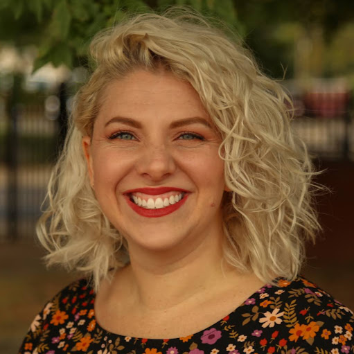 Anna Owens Photo 27