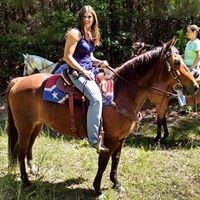 Christina Fulton Photo 10