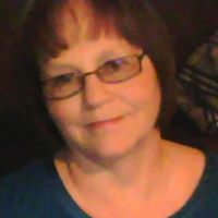 Vicki Lowe Photo 15