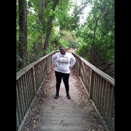 Kimberly Pratt Photo 32