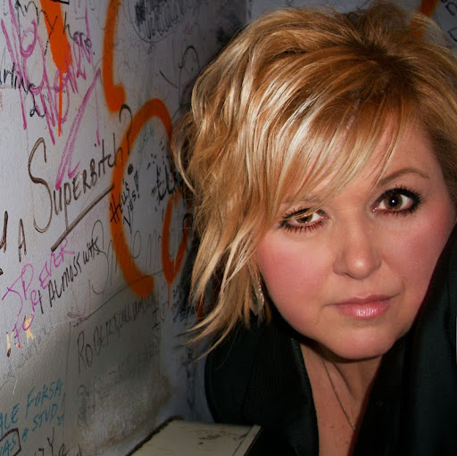 Christine Pollak Photo 3