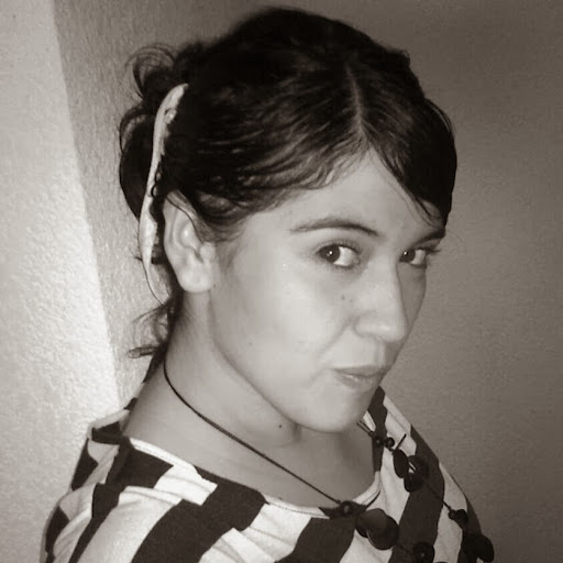Adriana Medina Photo 39