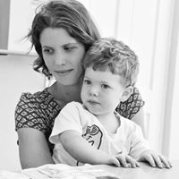 Lucy Hopkins Photo 41