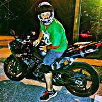 Jeremy Graves Photo 31