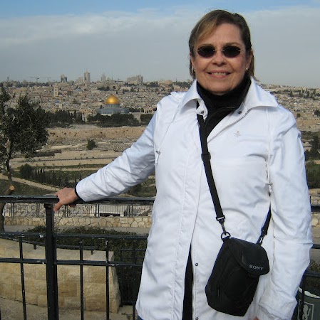 Mary Metcalf Photo 26