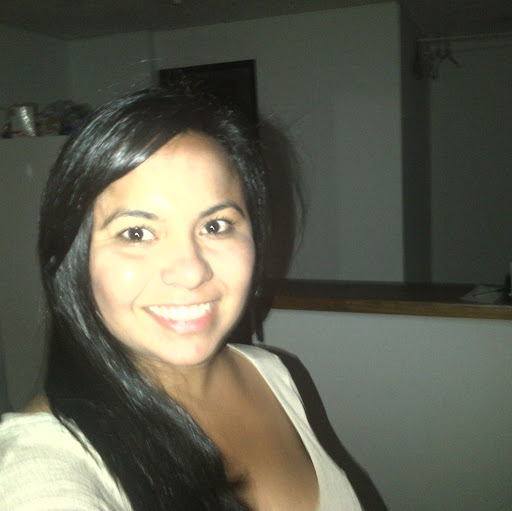 Angie Silva Photo 9