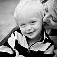 Robyn Keller Photo 20